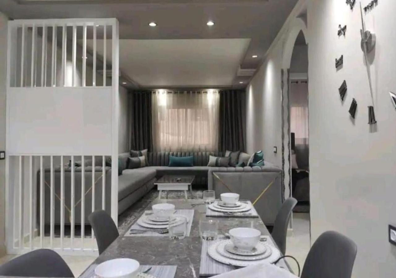Elegant Apartment With Air Conditioner For A Great Stay แทนเจียร์ ภายนอก รูปภาพ
